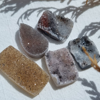 Druzy Chalcedony Cabochon - Sparrow and Fox