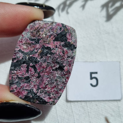 Erythrite Cabochon - Sparrow and Fox