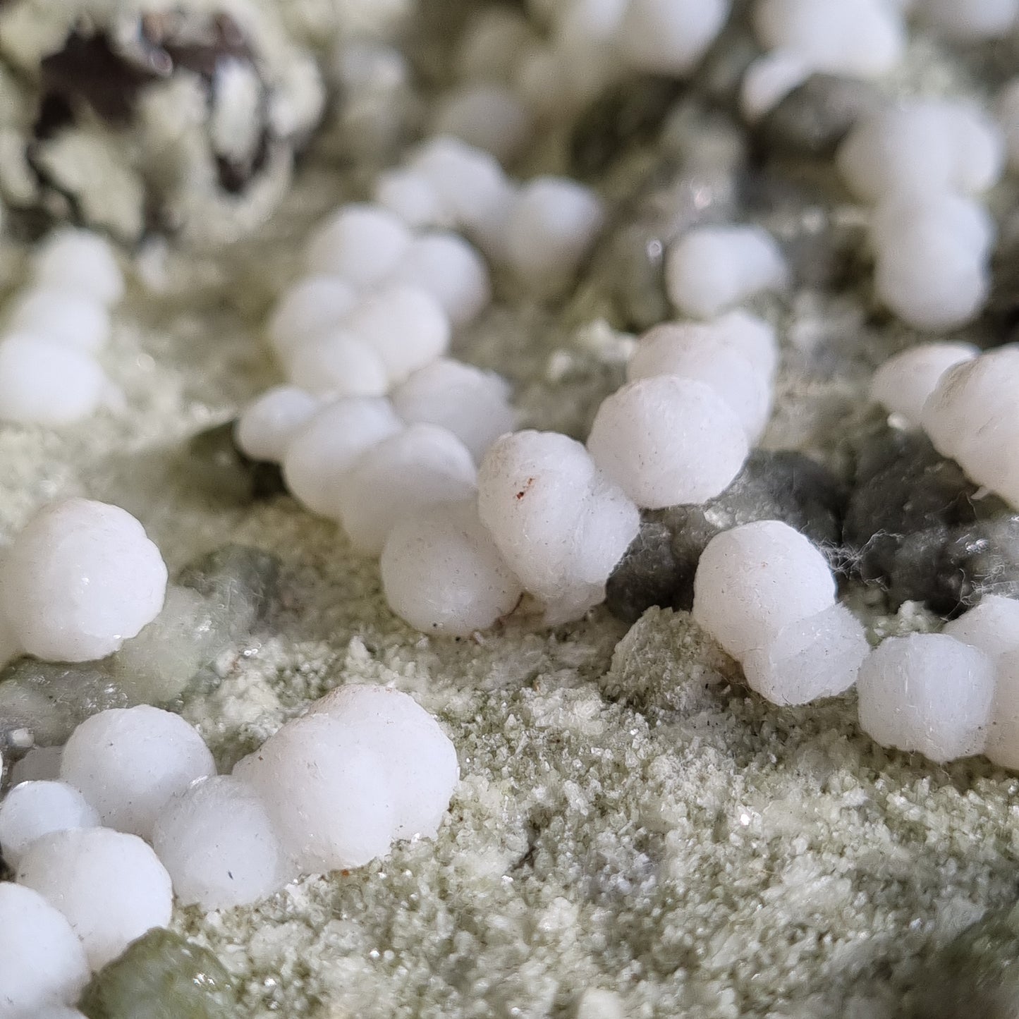 Zeolite Cave Cluster - India - 2.88kg - Sparrow and Fox