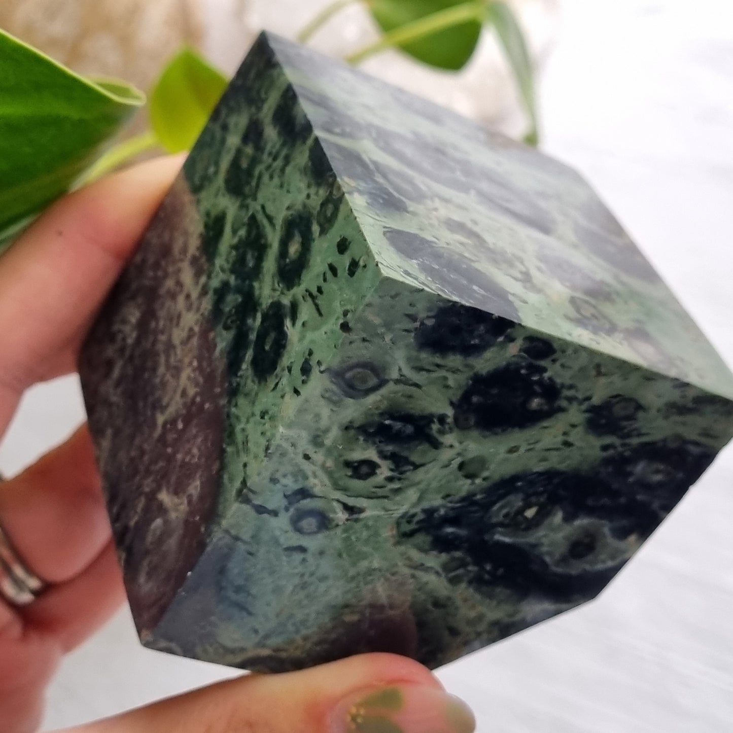 Kambamba Jasper Cube - Madagascar - 640g