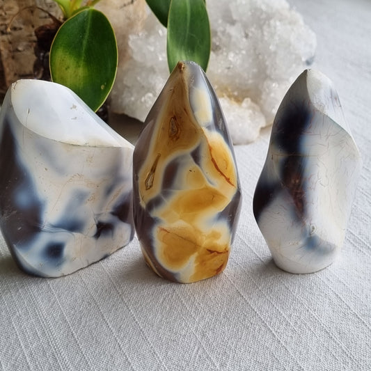 Orca Agate Flame - Madagascar