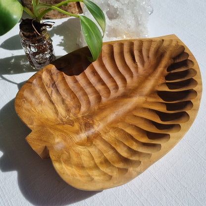 Wooden Leaf Bowl - 20cm