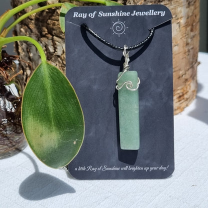 Aventurine Bar Silver Wave Pendant – Ray of Sunshine