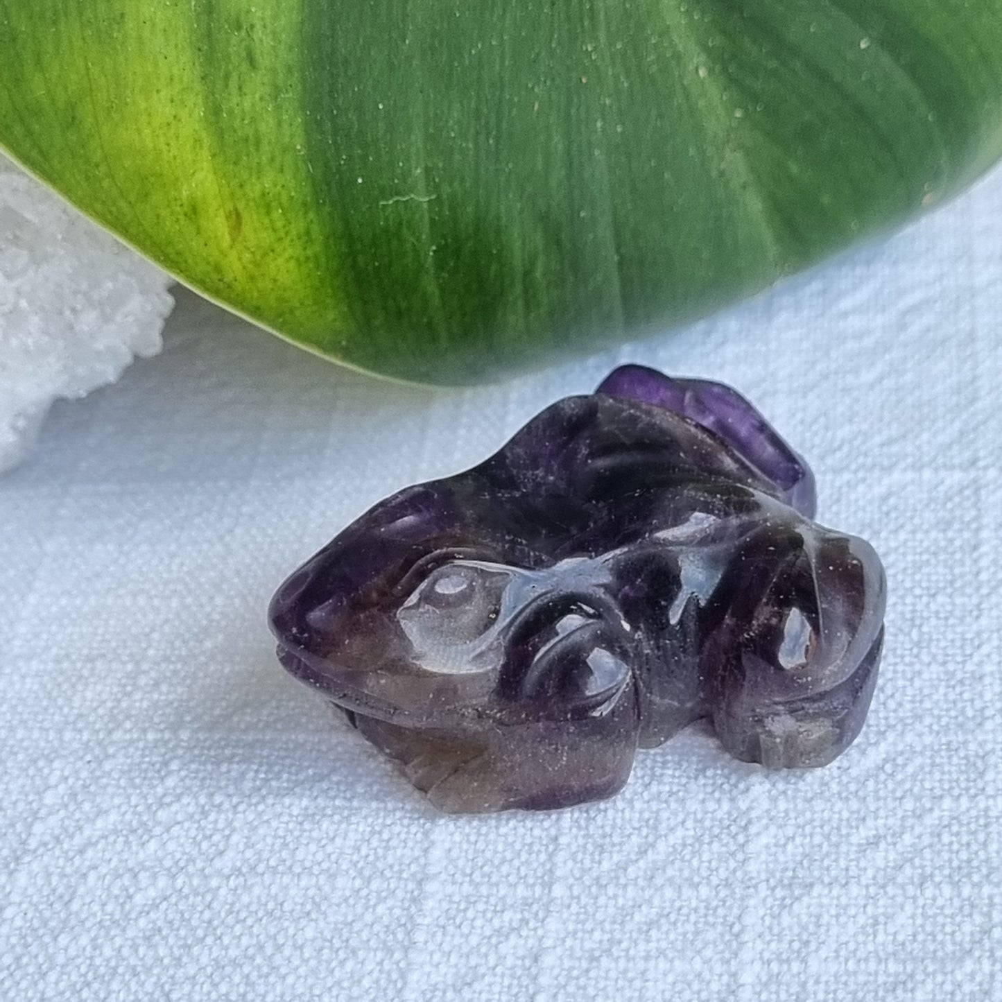 Amethyst Frog - 40mm