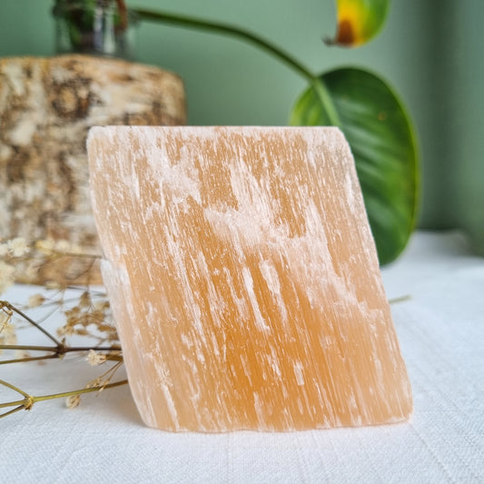 Orange Selenite Raw - Morocco - 248g