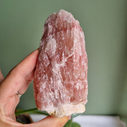 Strawberry Calcite Raw - 524g