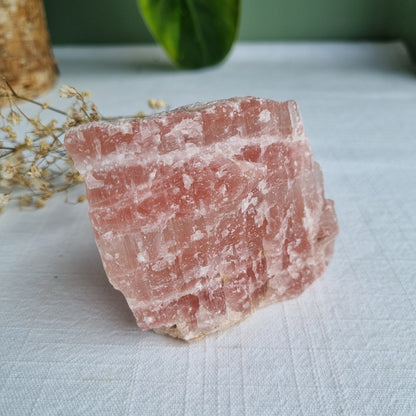 Strawberry Calcite Raw - 236g