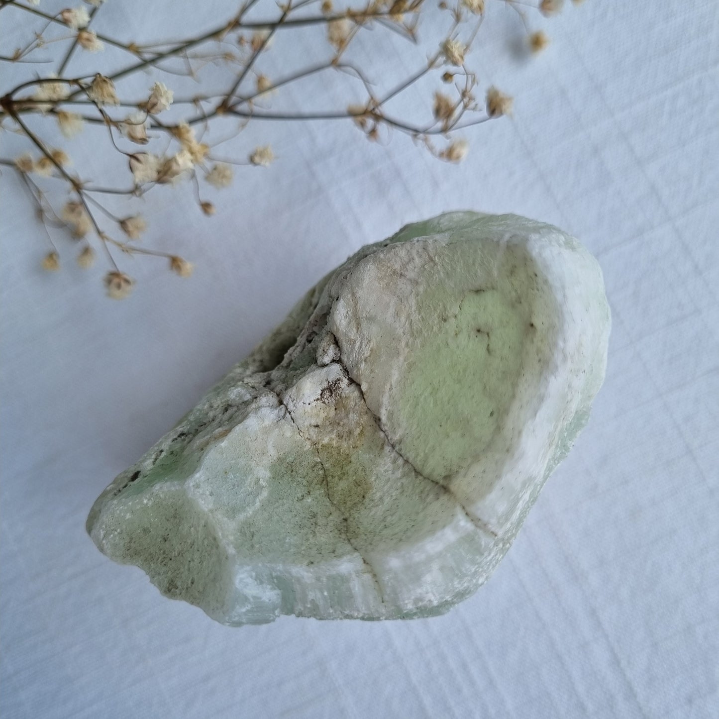 Pistachio Calcite Raw - Pakistan - 437g