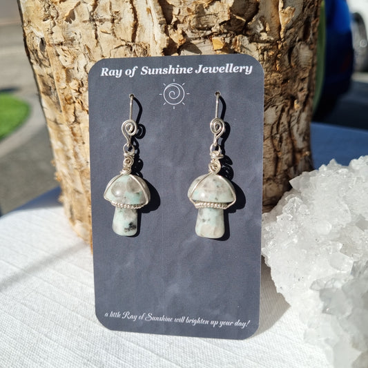 Kiwi Jasper Mushroom Earrings - Ray of Sunshine