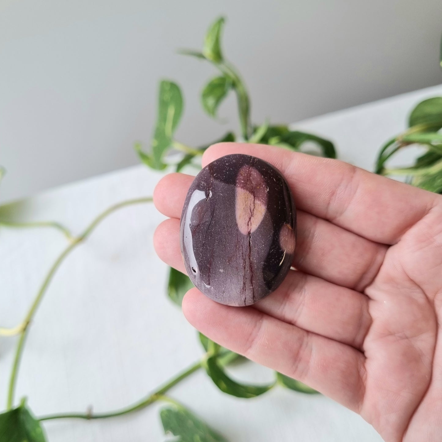 Mookaite Worry Stone - Sparrow and Fox